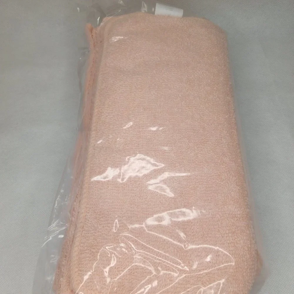 LIGHT PEACH WASHCLOTHS, 12 PACK, NEW